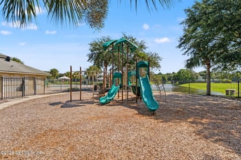 11041 Stutz Ct, Jacksonville, FL 32246