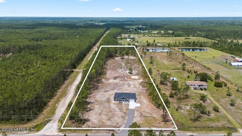 11066 Cowpen Rd, Sanderson, FL 32087