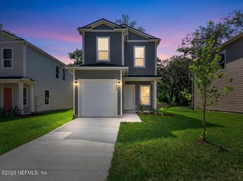 11076 Pine St, Jacksonville, FL 32218