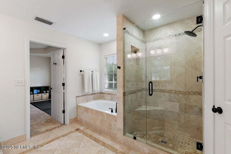 11079 Castlemain Cir E, Jacksonville, FL 32256