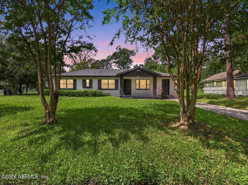 1108 Leeda Dr, Jacksonville, FL 32254