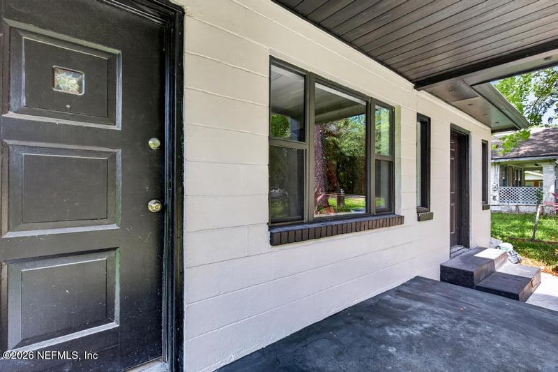 1108 Leeda Dr, Jacksonville, FL 32254