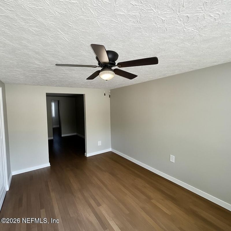 1109 Lake Shore Blvd, Jacksonville, FL 32205
