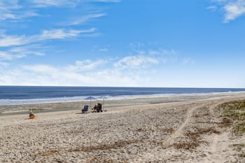 111 Cherry St, Neptune Beach, FL 32266