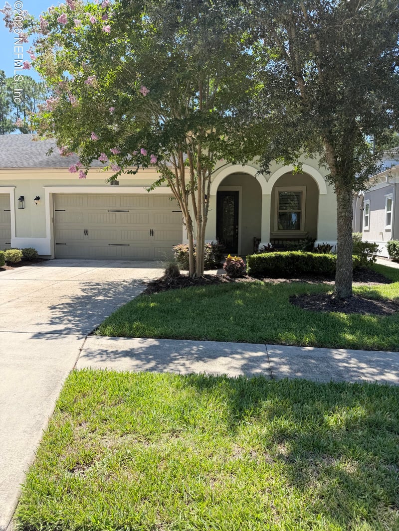 111 Crestway Ln, Jacksonville, FL 32081