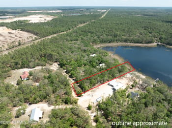 111 Gator Trl, Melrose, FL 32666
