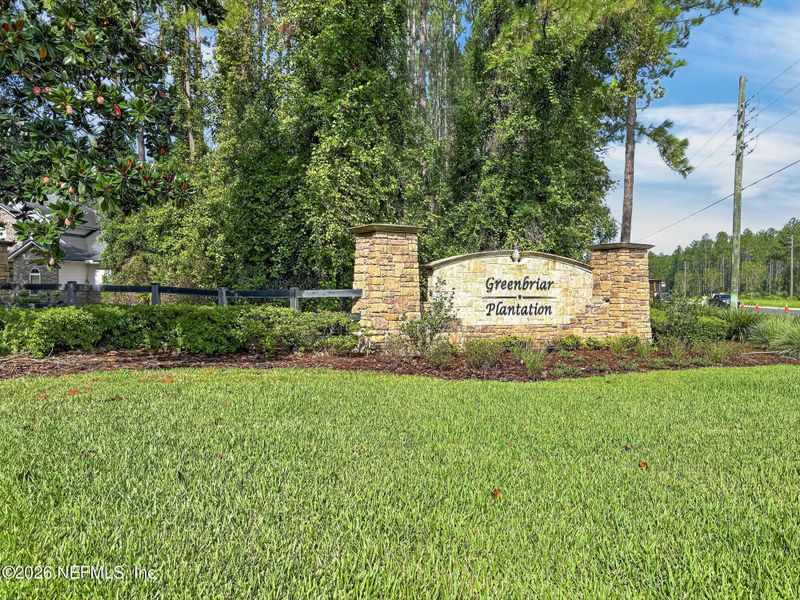 111 Greenbriar Estates Dr, St Johns, FL 32259