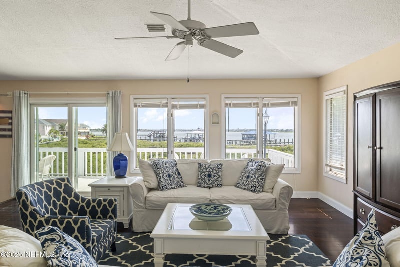 111 Porpoise Point Dr, St Augustine, FL 32084