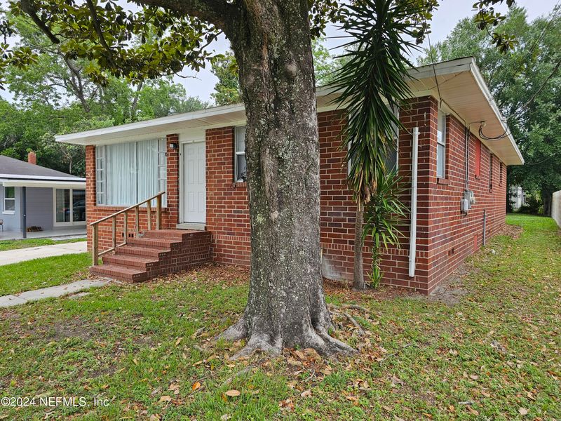 1111 Mcconihe St, Jacksonville, FL 32209