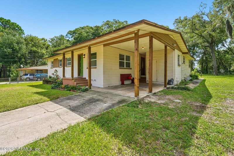1112 Baisden Rd, Jacksonville, FL 32218