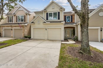 11131 Castlemain Cir S, Jacksonville, FL 32256