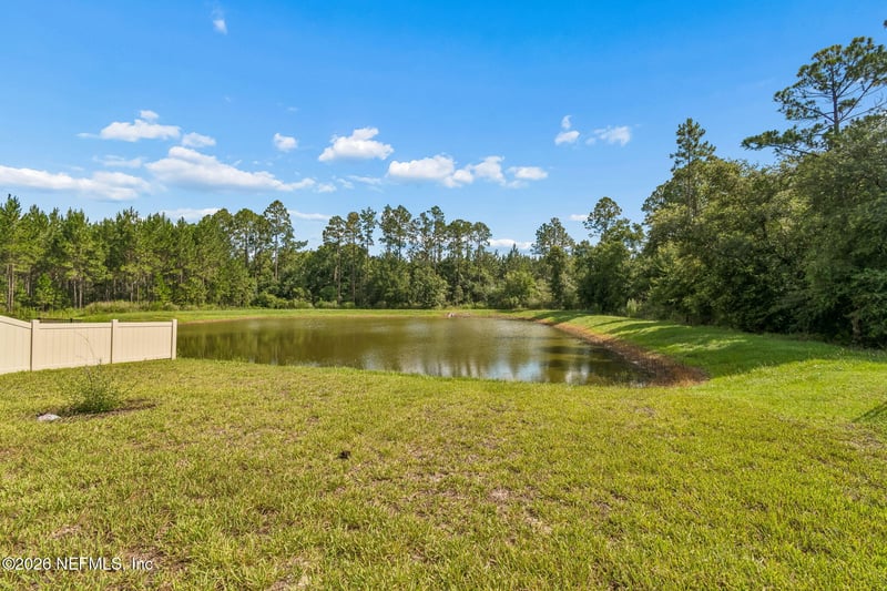 11141 Stapleton Dr, Jacksonville, FL 32222