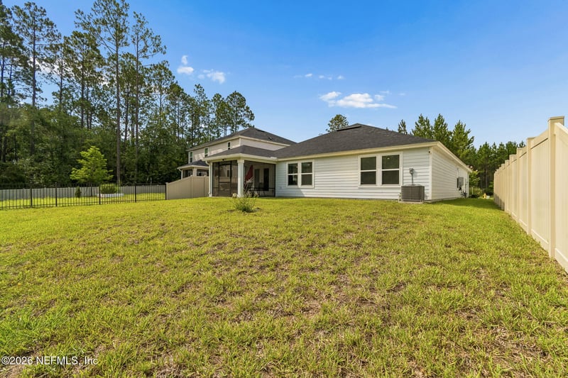 11141 Stapleton Dr, Jacksonville, FL 32222