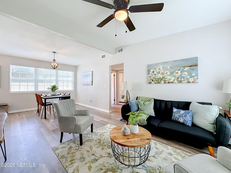 1120 De Paul Dr, Jacksonville, FL 32218