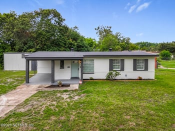 1120 De Paul Dr, Jacksonville, FL 32218