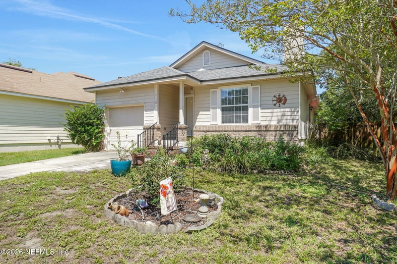 11201 Mikris Dr S, Jacksonville, FL 32225