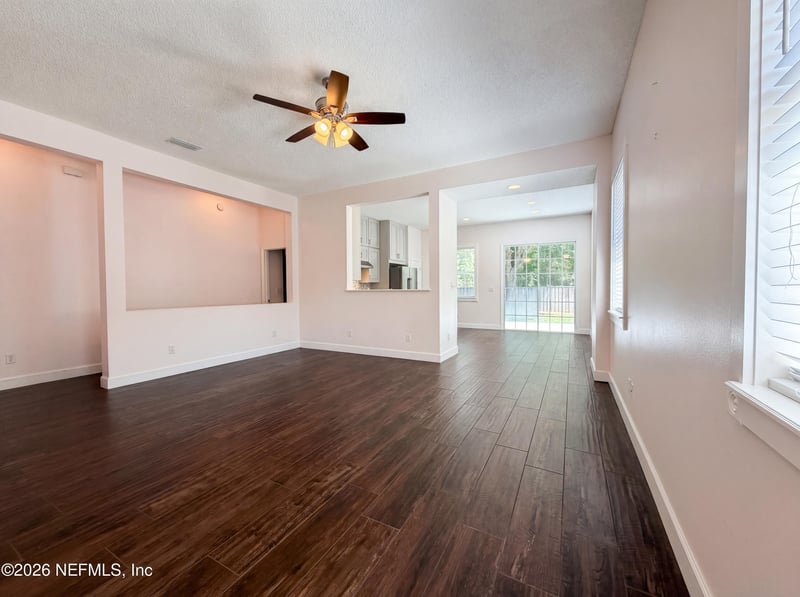 11215 Martin Lakes Dr N, Jacksonville, FL 32220