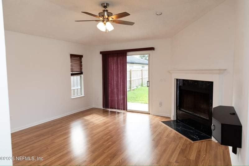 1122 Hidden Cove Cir, Jacksonville, FL 32233