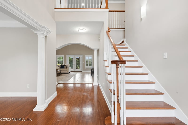 1124 Victory Lake Dr, Jacksonville, FL 32221
