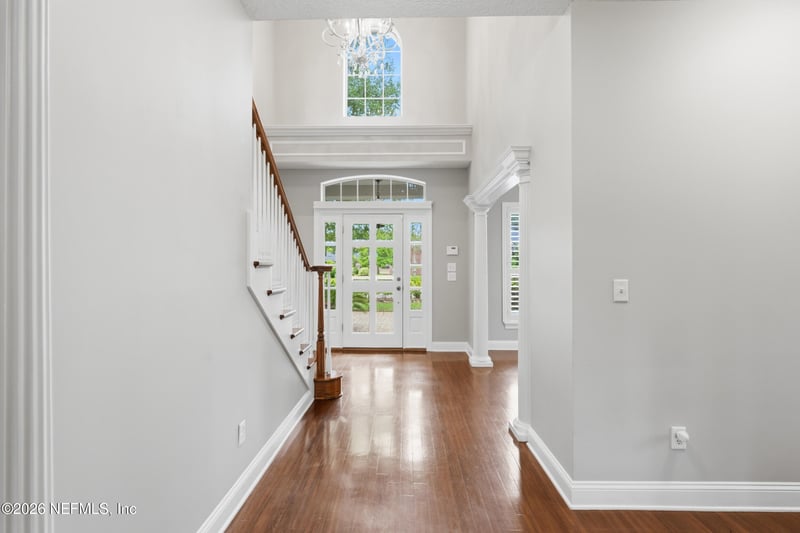 1124 Victory Lake Dr, Jacksonville, FL 32221