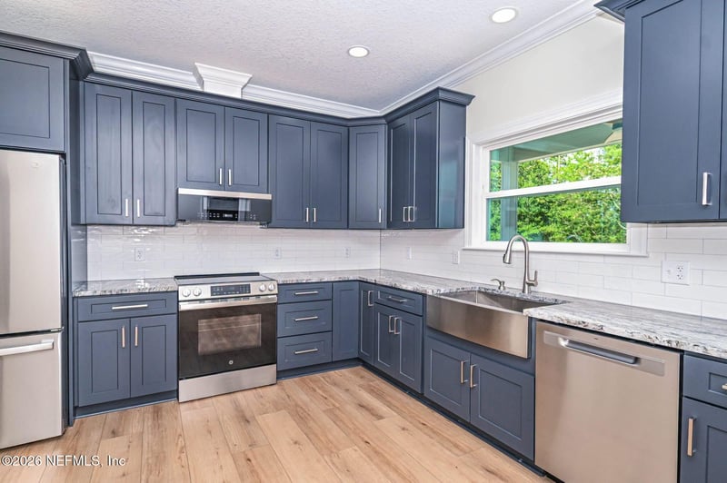 11249 Mallie Davis Rd, Glen St Mary, FL 32040