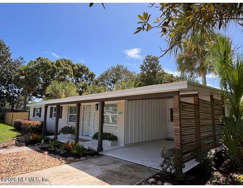 1125 Oceanwood Dr N, Neptune Beach, FL 32266