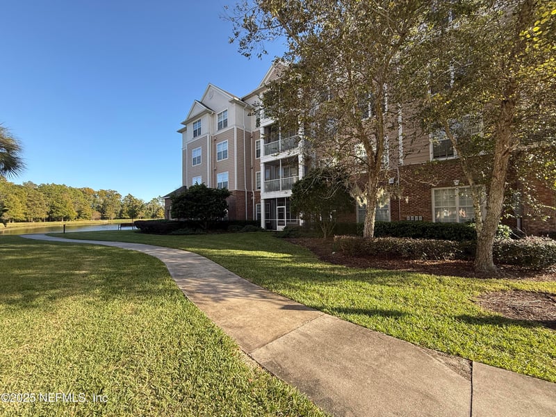 11251 Campfield Dr #1102, Jacksonville, FL 32256