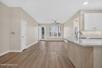 11251 Campfield Dr #1202, Jacksonville, FL 32256