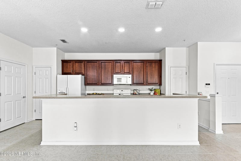 11251 Campfield Dr #2204, Jacksonville, FL 32256