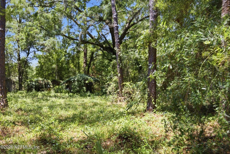 11265 Locke Ln, Jacksonville, FL 32218
