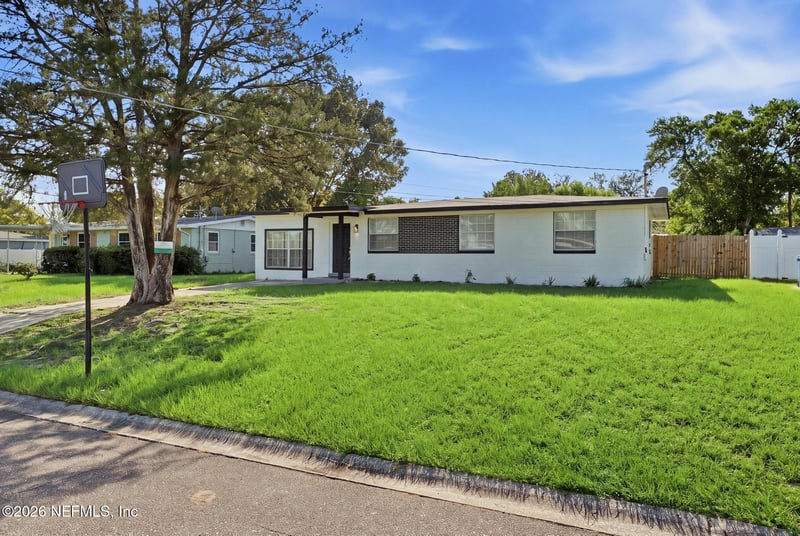 11310 Vera Dr, Jacksonville, FL 32218