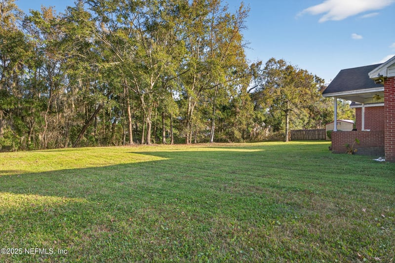 11319 Simmons Rd, Jacksonville, FL 32218