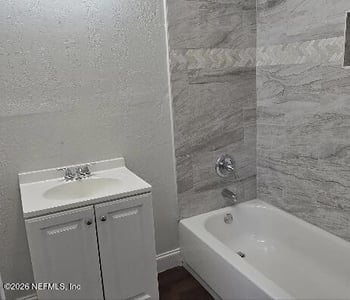 1132 W 9th St, Jacksonville, FL 32209