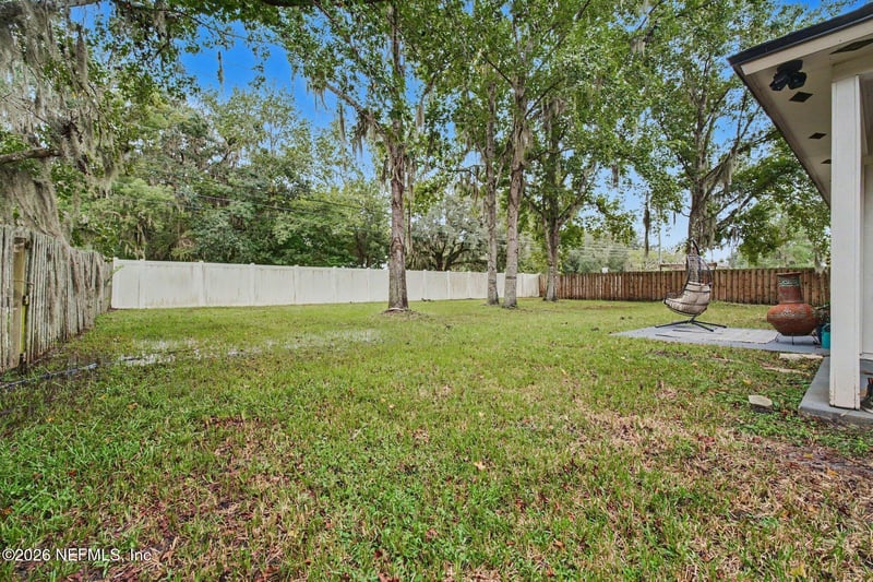 11337 Salt Pond Dr E, Jacksonville, FL 32219