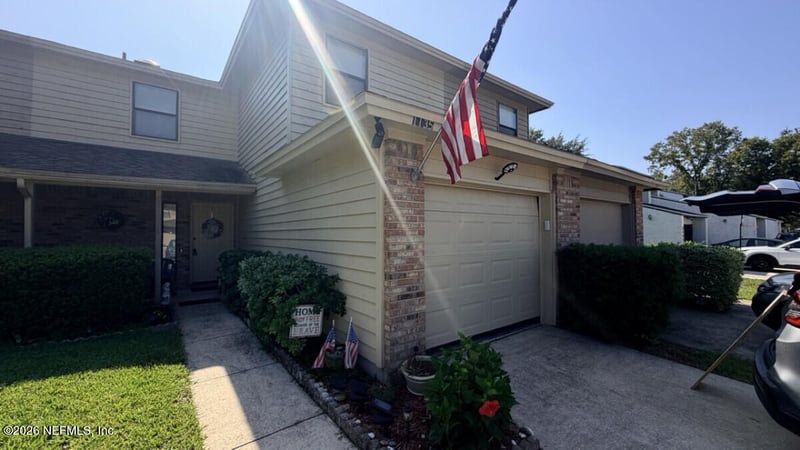 1135 Romaine Cir W, Jacksonville, FL 32225