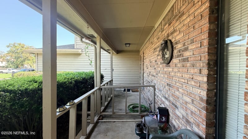 1135 Romaine Cir W, Jacksonville, FL 32225
