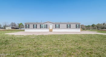 11355 Mallie Davis Rd, Glen St Mary, FL 32040