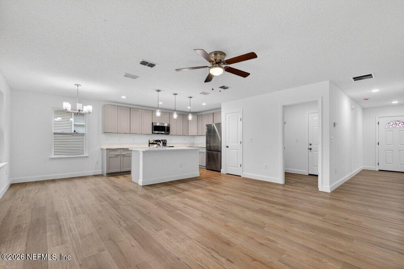1136 W 25th St, Jacksonville, FL 32209