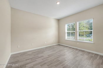 11393 Oyster Creek Rd, Jacksonville, FL 32218
