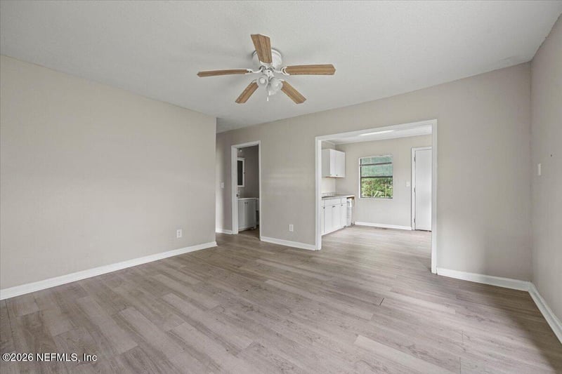 1141 Lake Shore Blvd, Jacksonville, FL 32205