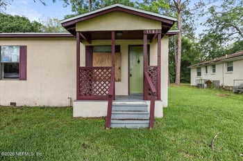 1141 Lake Shore Blvd, Jacksonville, FL 32205