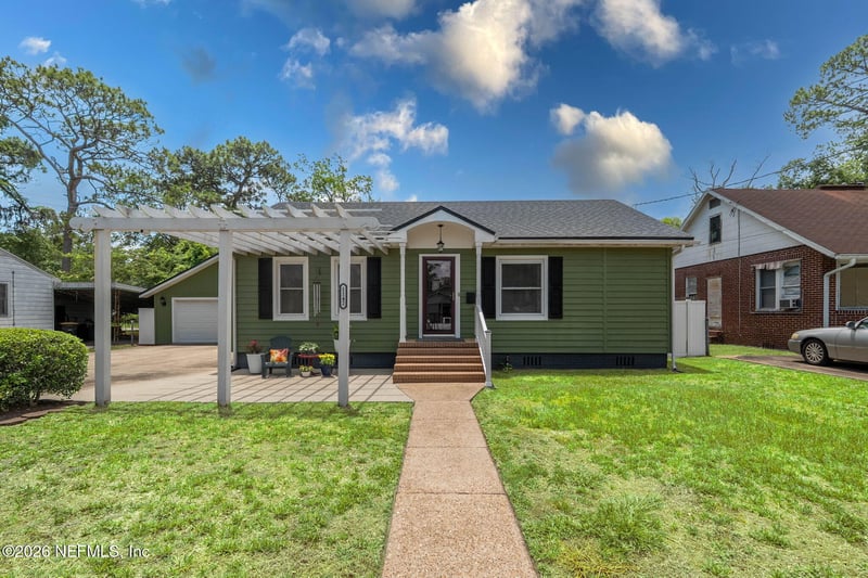 1142 Wolfe St, Jacksonville, FL 32205