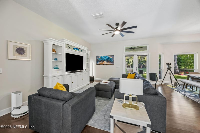 11442 Courtney Waters Ln, Jacksonville, FL 32258