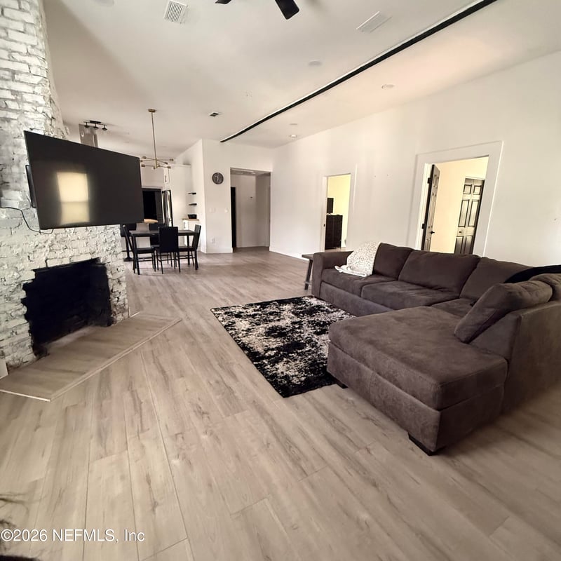 1145 E 14th St, Jacksonville, FL 32206