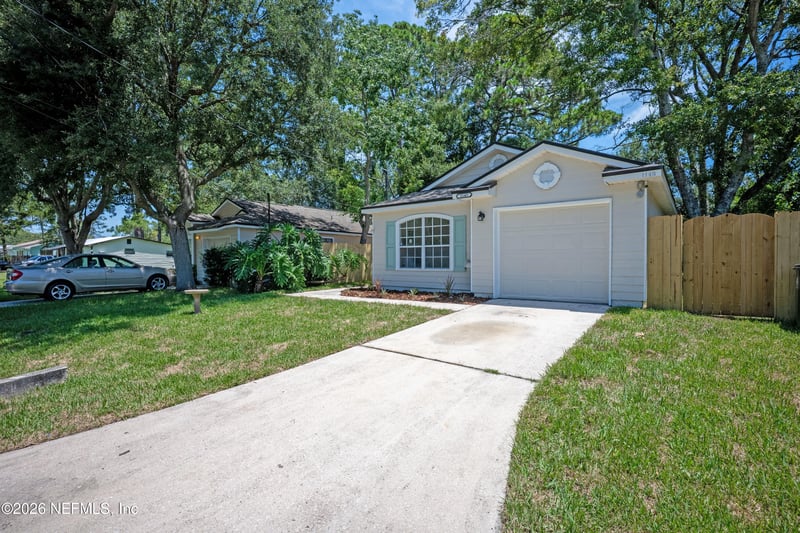 1145 Stocks St, Atlantic Beach, FL 32233