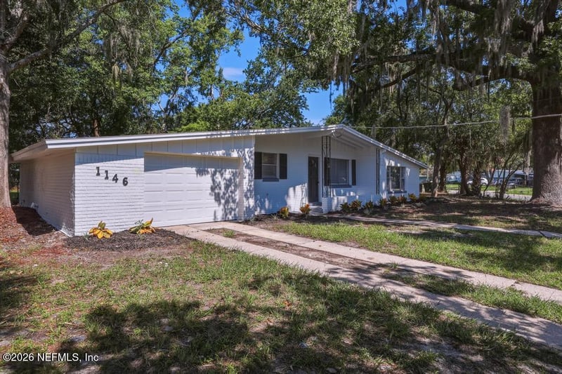 1146 La Marche Dr, Jacksonville, FL 32205