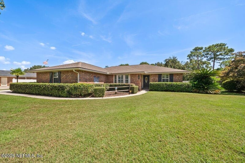 1147 Pebble Ridge Dr, Jacksonville, FL 32220