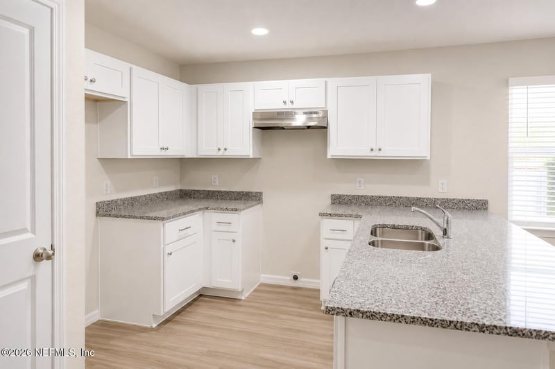 11470 Oakfield Ct, Jacksonville, FL 32258