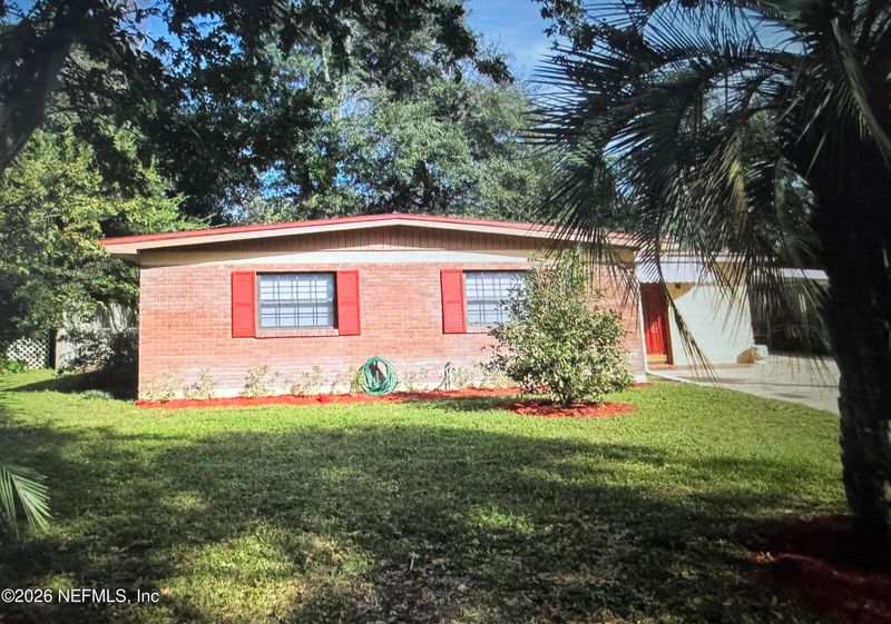 11477 Vera Dr, Jacksonville, FL 32218