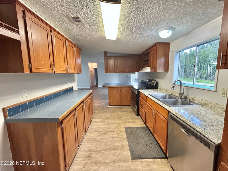 1150 Floyd St, Fleming Island, FL 32003
